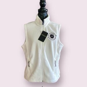 Crossland Fleece Vest in Winter White OCSGA California